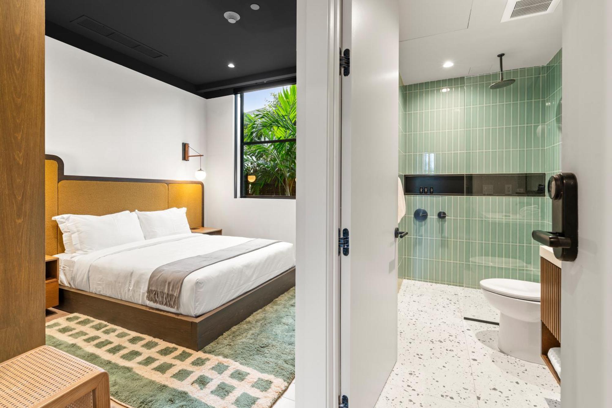 The Rover Miami Quarto foto